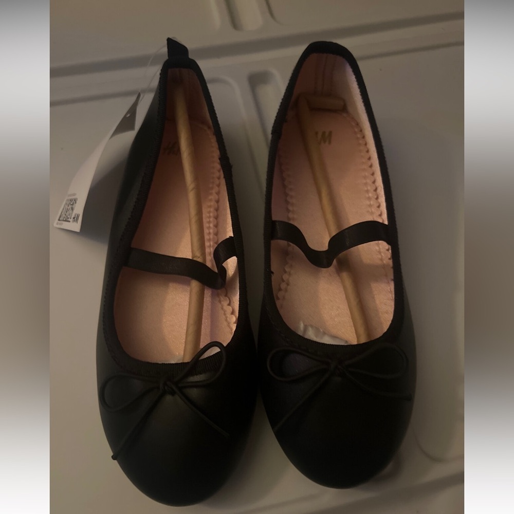 H&M Girls Black Ballet Flats